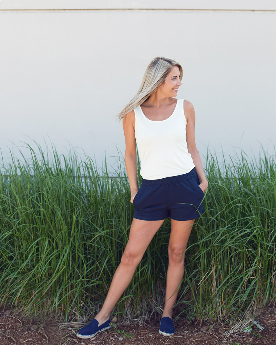 Silver Icing Lakeside Linen Shorts
