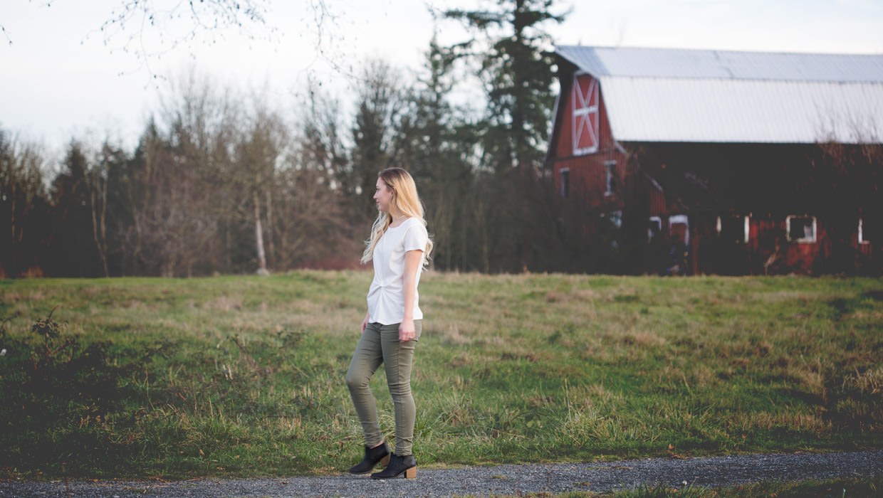 Silver Icing Boxing Day Teaser: To Be or Knot to Be Top and Effortless Way Pants