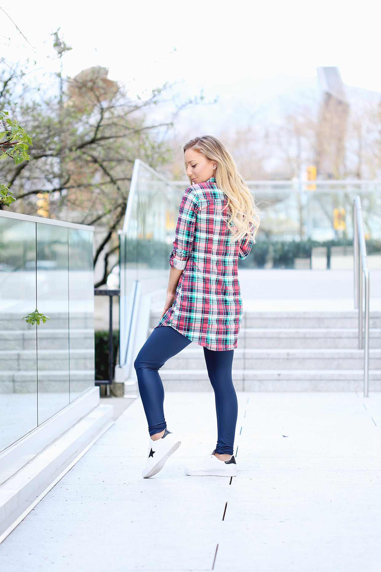 Silver Icing Encore: Your Everyday Plaid Shirt Styled 6 Ways