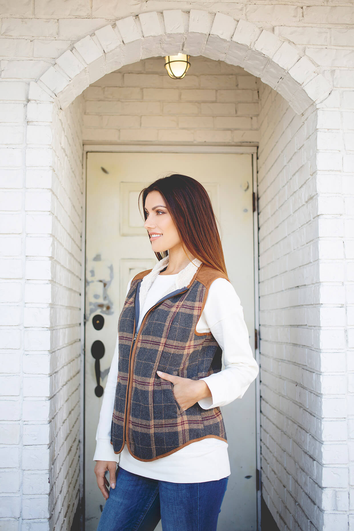 Plaid Vest Looks from Fall to Winter