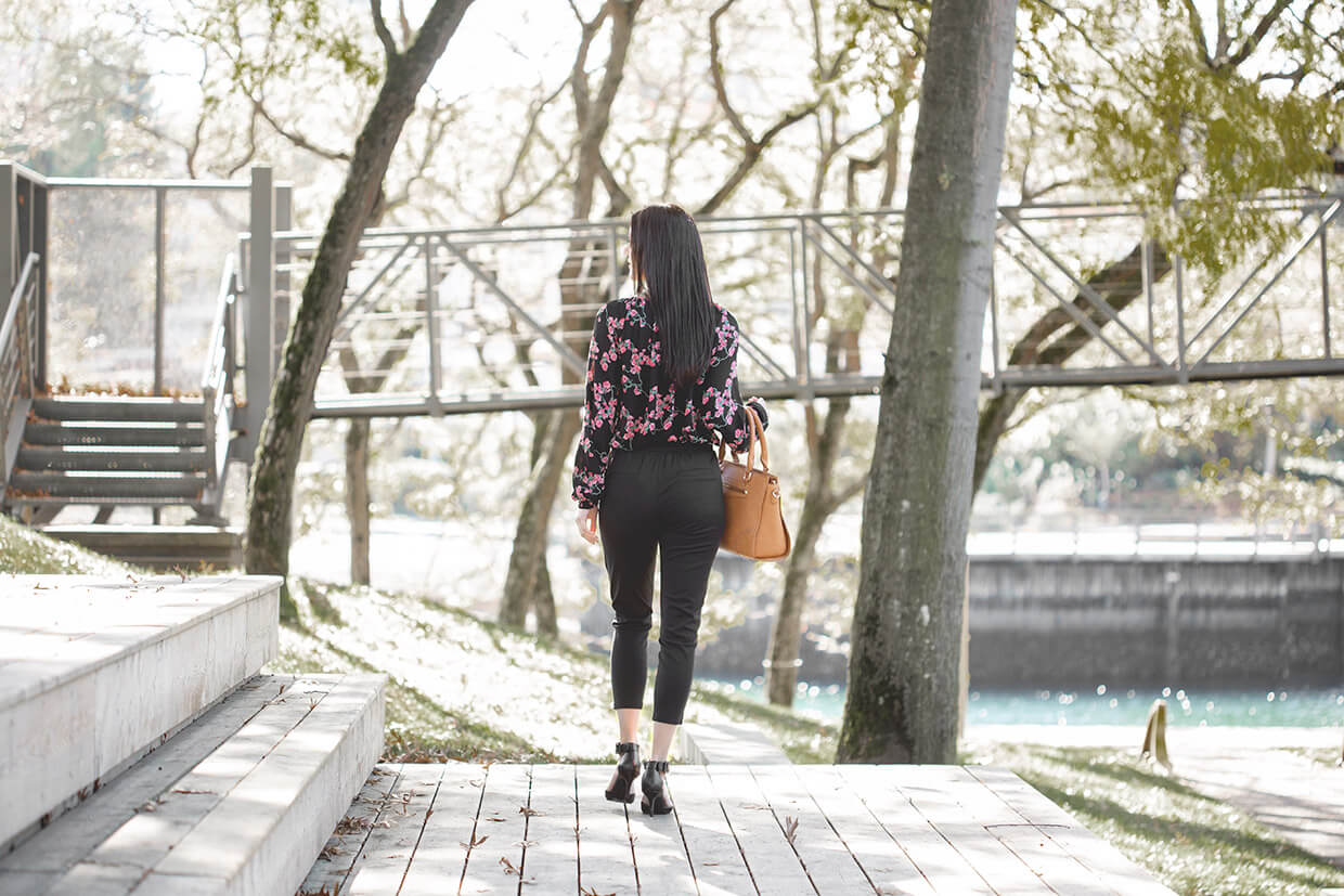 Silver Icing Flash Sale: Floral Print Top Looks for Any Occasion