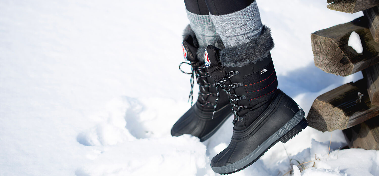 How to style Instagram's most-coveted snow boots in the chicest possible way